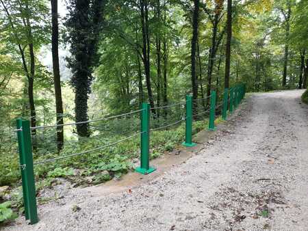 Zaščitne ograje na cesti Zatolmin–Polog 3